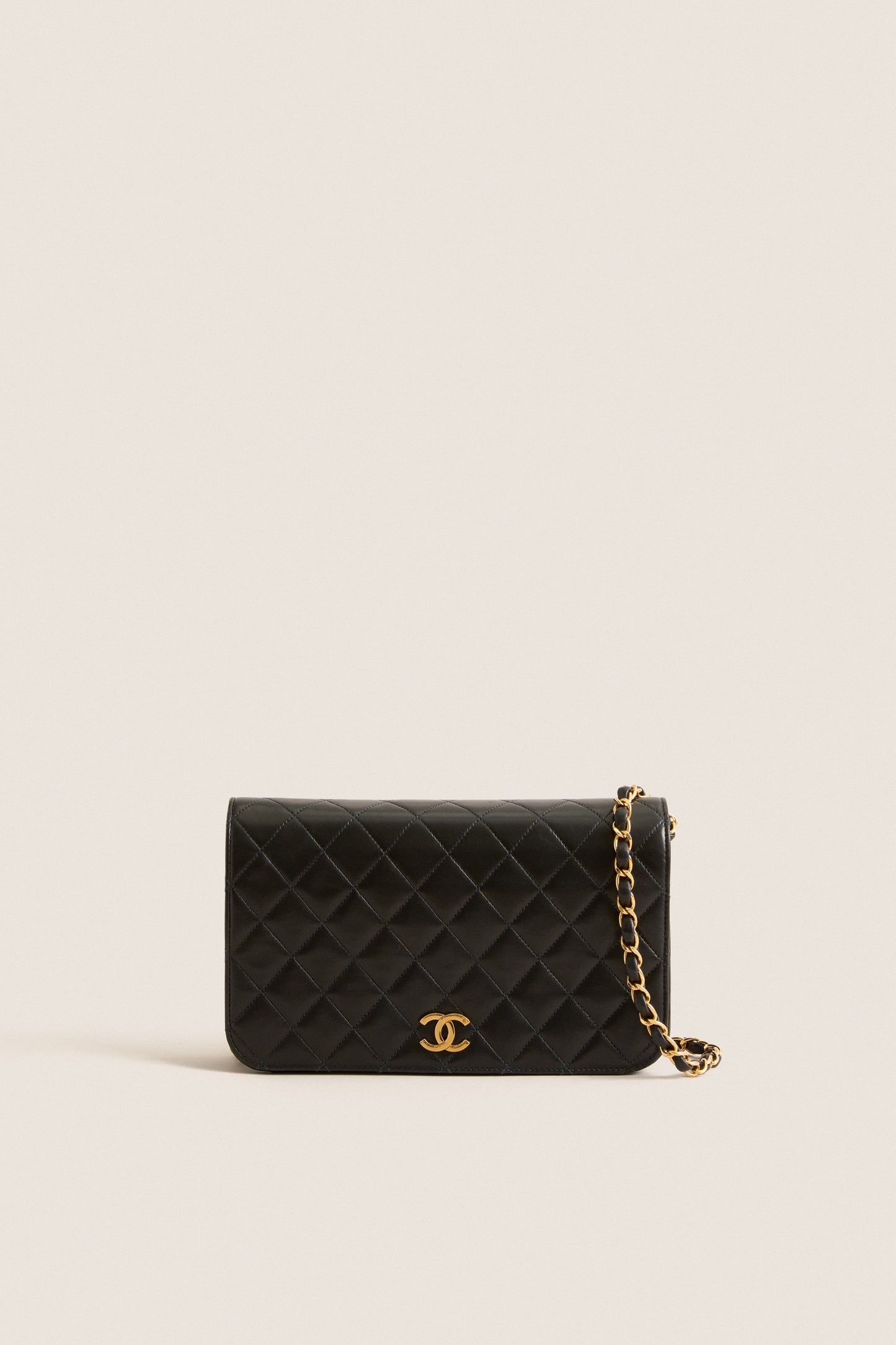 CHANEL Black Matelasse Chain Push Lock Shoulder Bag