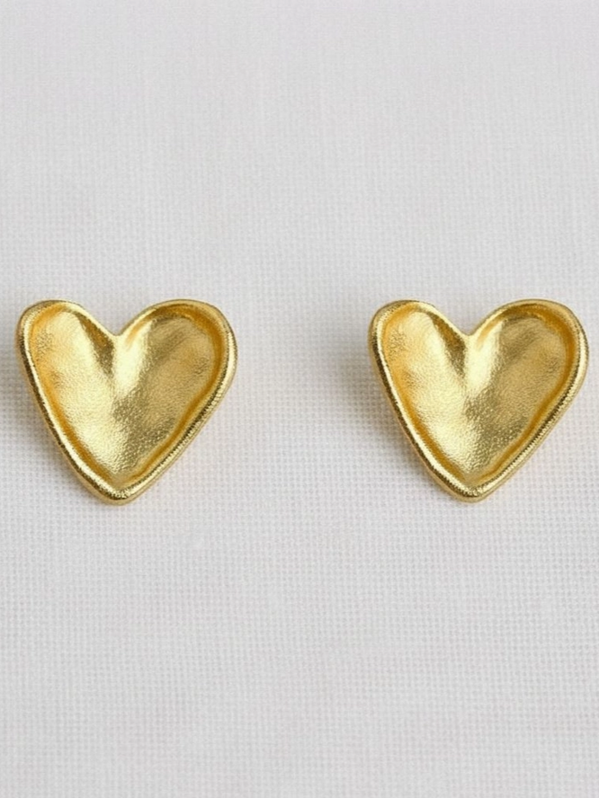 27 Heart Stud Earrings