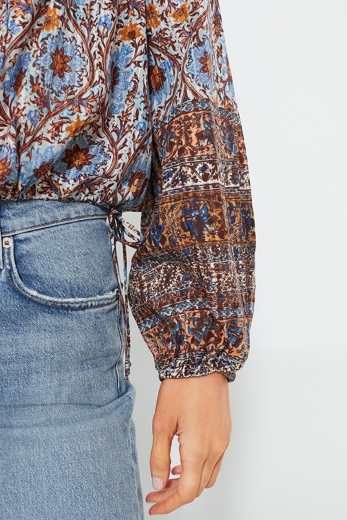Caspia Silva Blouse