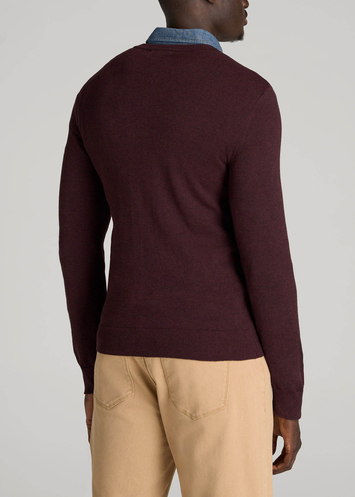 Everyday V-Neck Sweater for Tall Men in Burgundy Mix