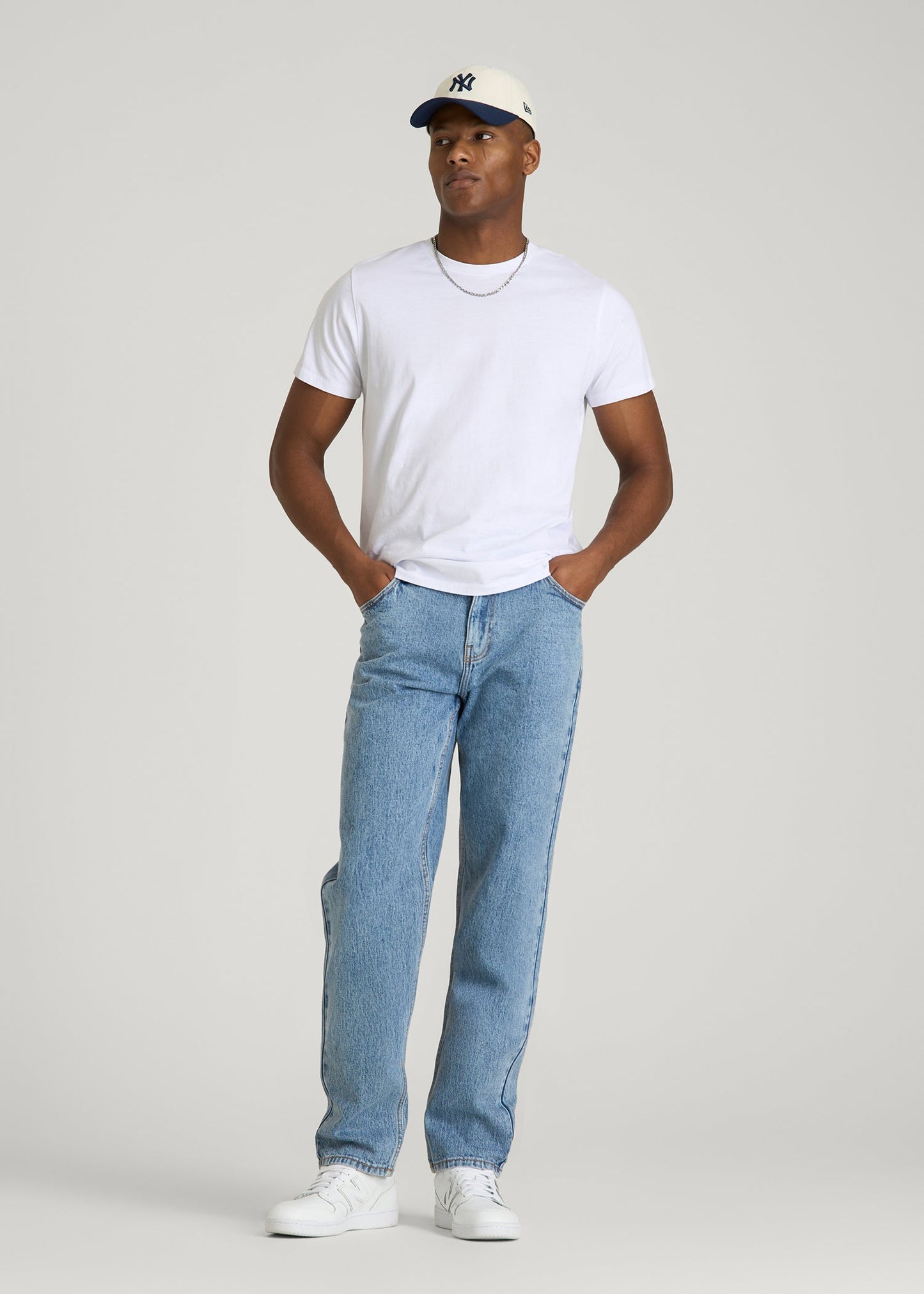 MILO Relaxed Tapered Fit Jeans for Tall Men in Perfect Blue