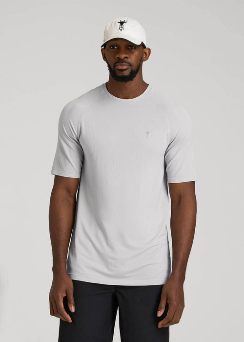 Vented Training Top for Tall Men in Silver Drop
