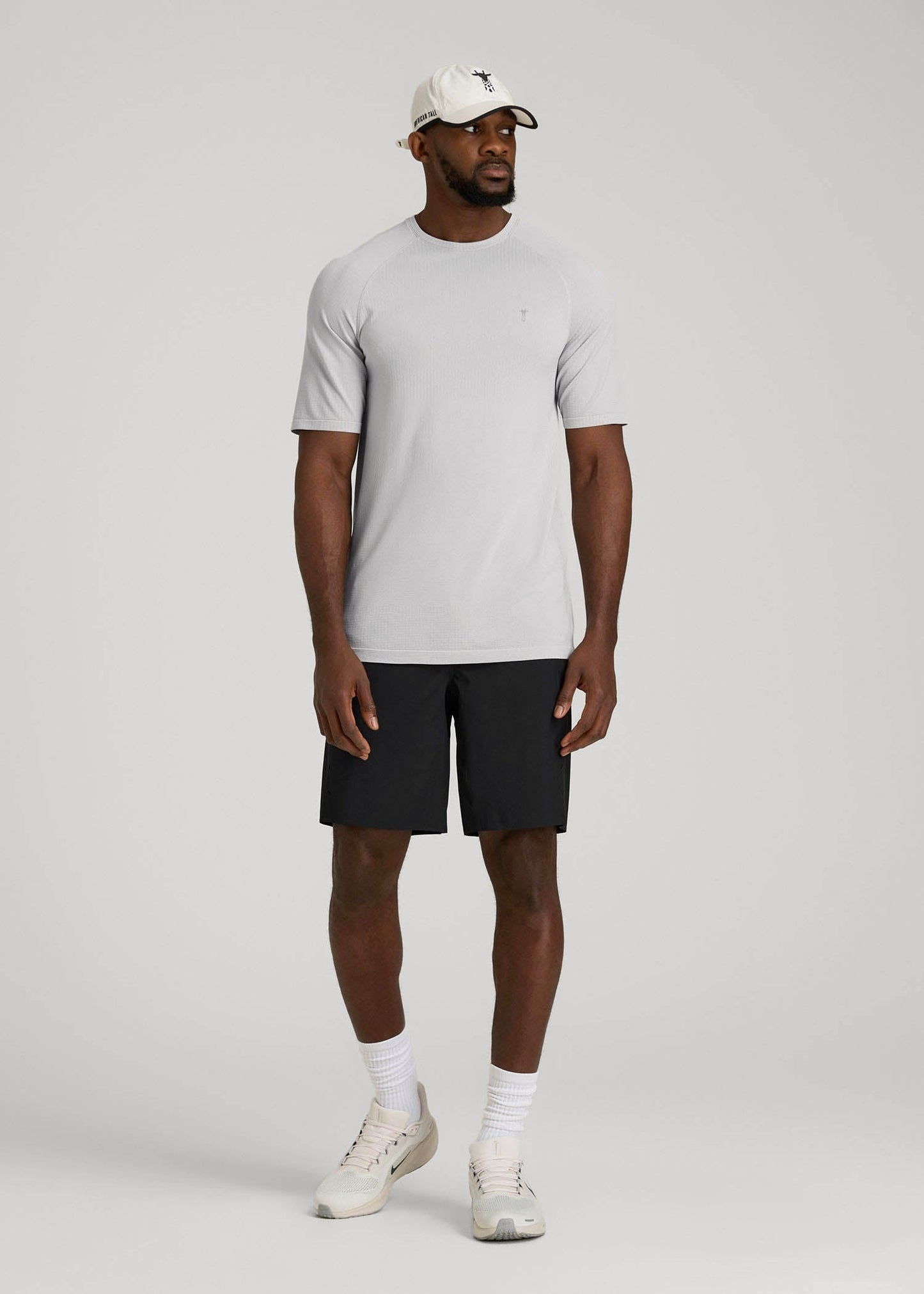 Vented Training Top for Tall Men in Silver Drop