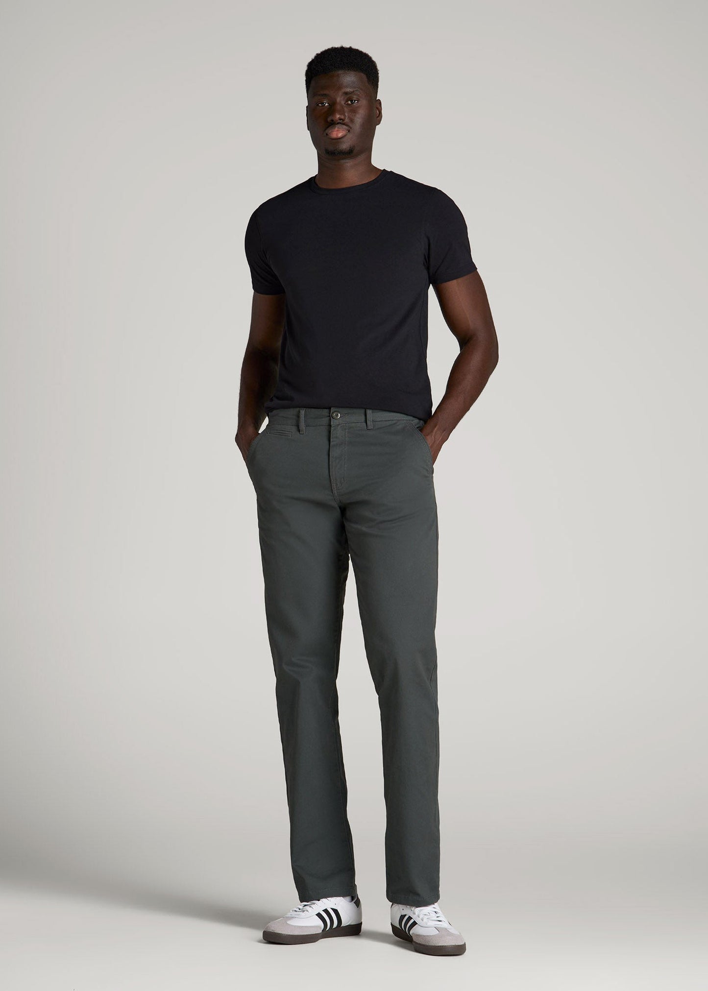 The Essential Modern Fit Crewneck Tee for Tall Men in Black