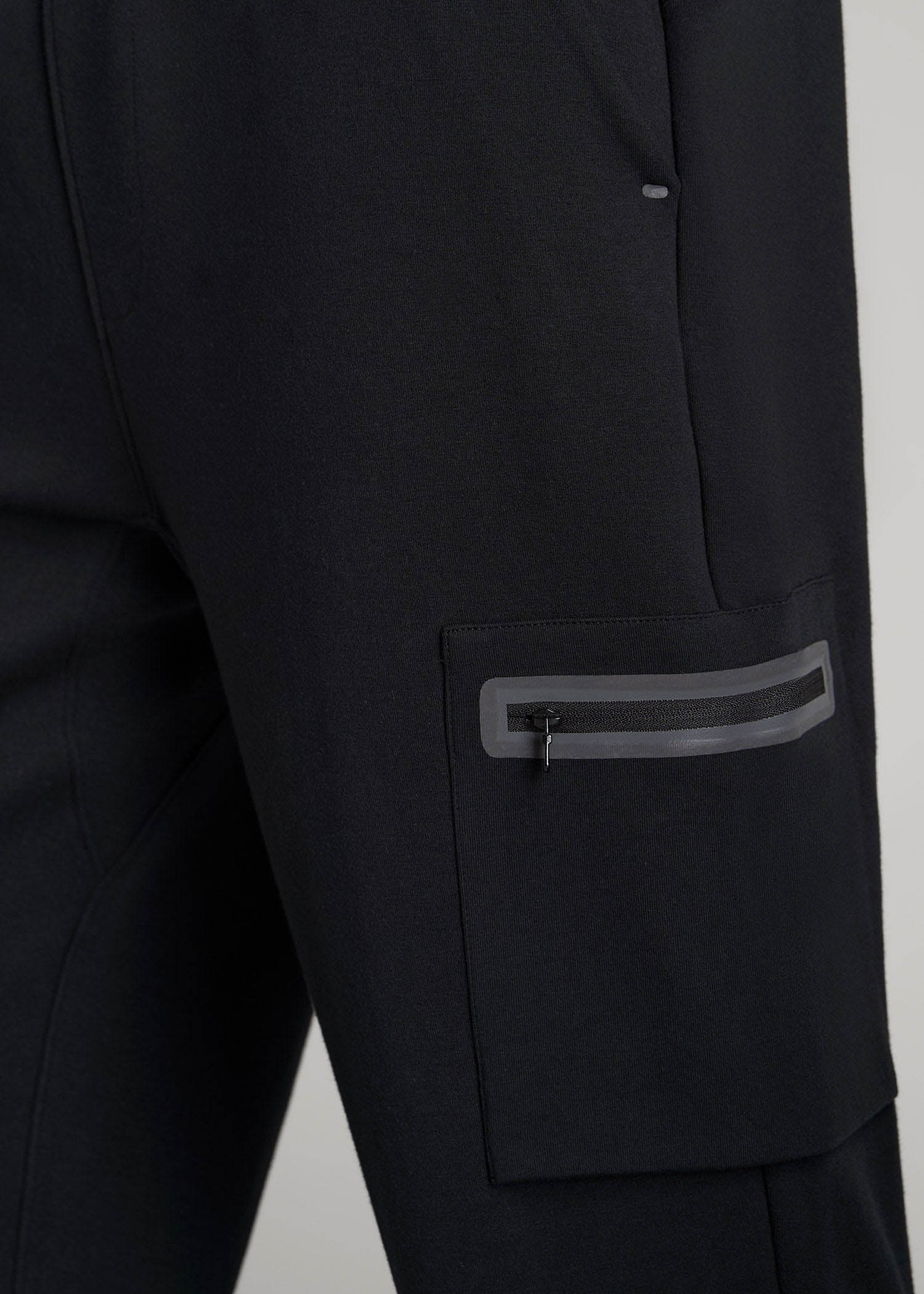 Tech Motion Fleece Cargo Joggers for Tall Men in Black