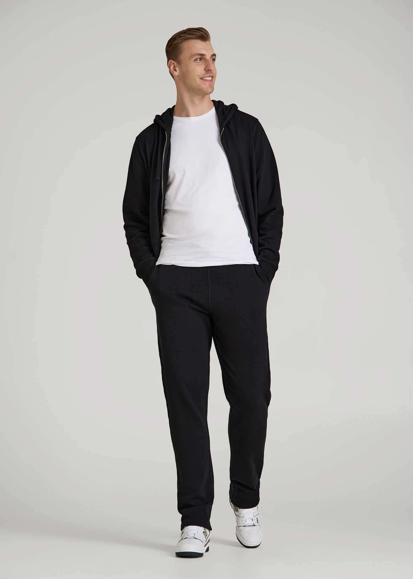 Wearever 2.0 Fleece Straight Leg Sweatpants for Tall Men in Black