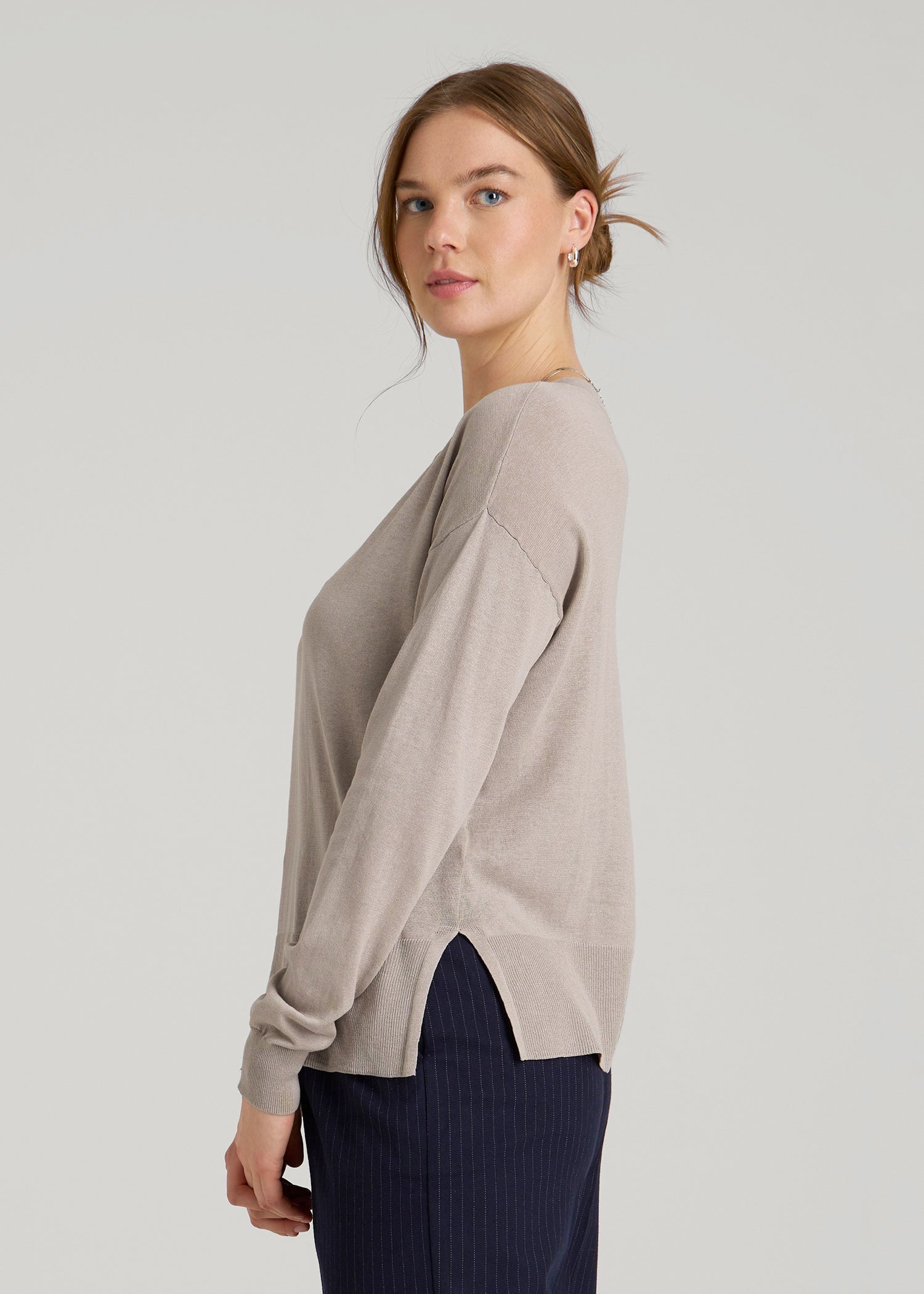 Linen Blend Split Hem V-Neck Sweater for Tall Women in Atmosphere