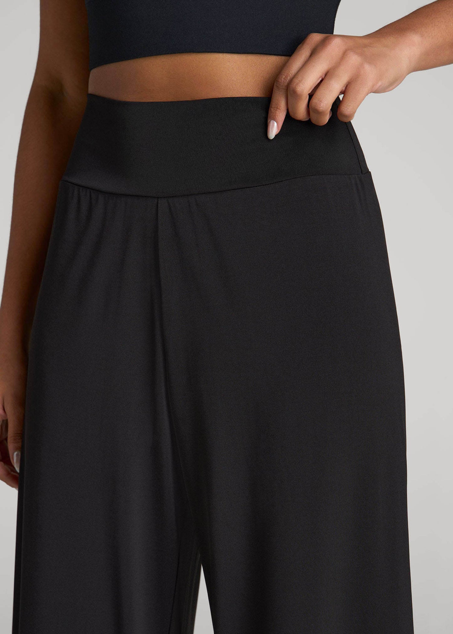 Pull-On Breezy Wide Leg Pants for Tall Women in Black