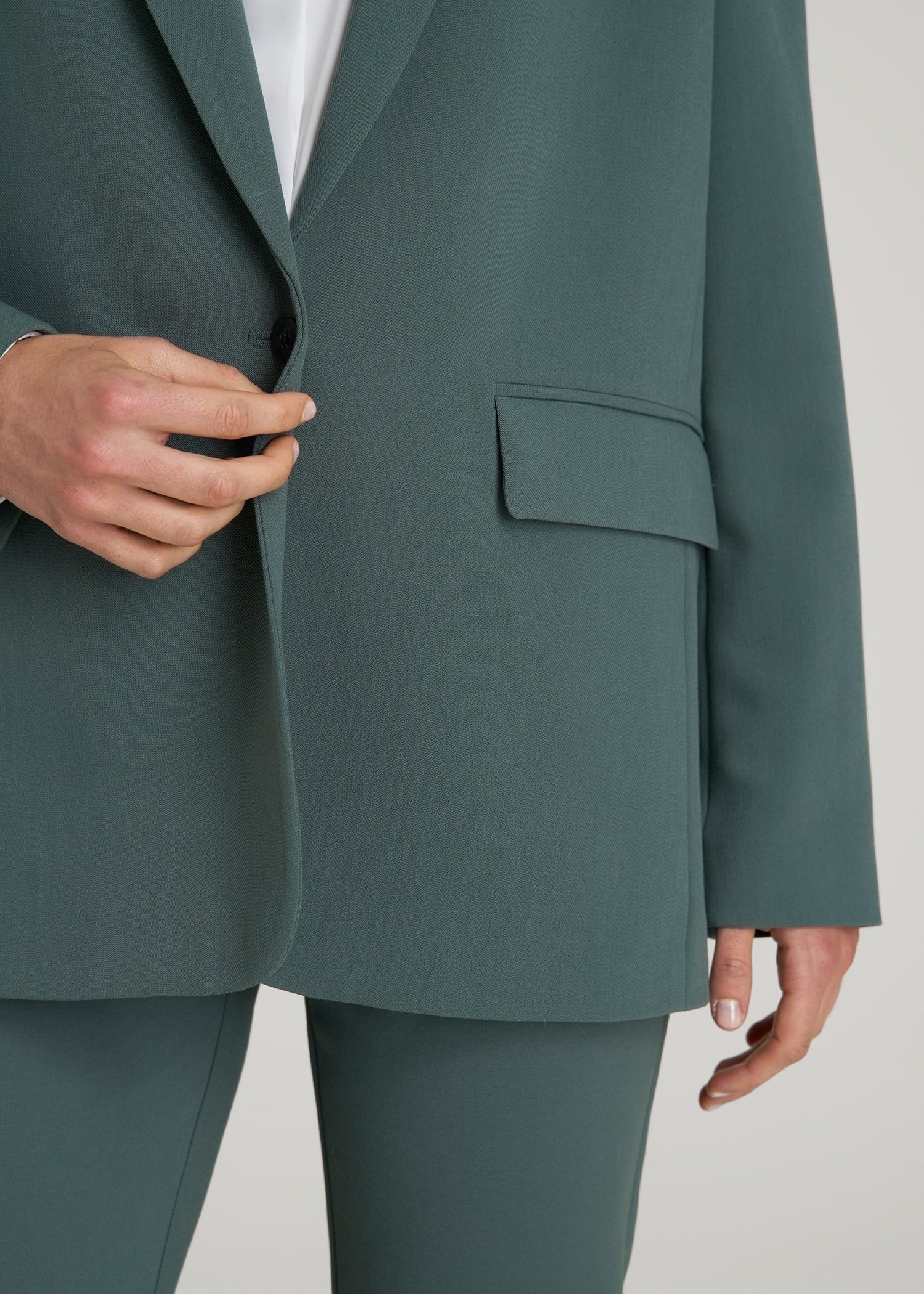 Boyfriend Fit Single-Button Blazer for Tall Women in Balsam Green