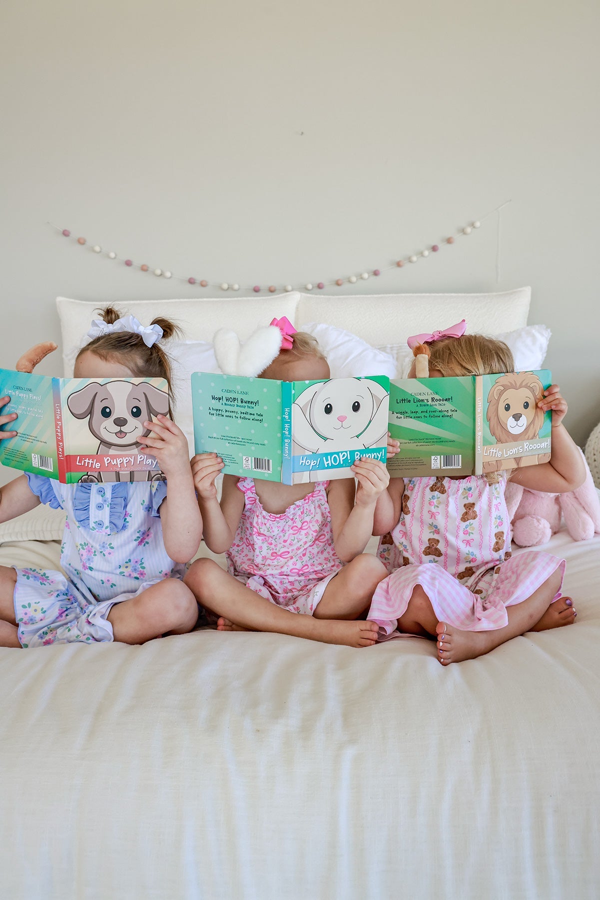 Cuddle Plush Friends Story Books
