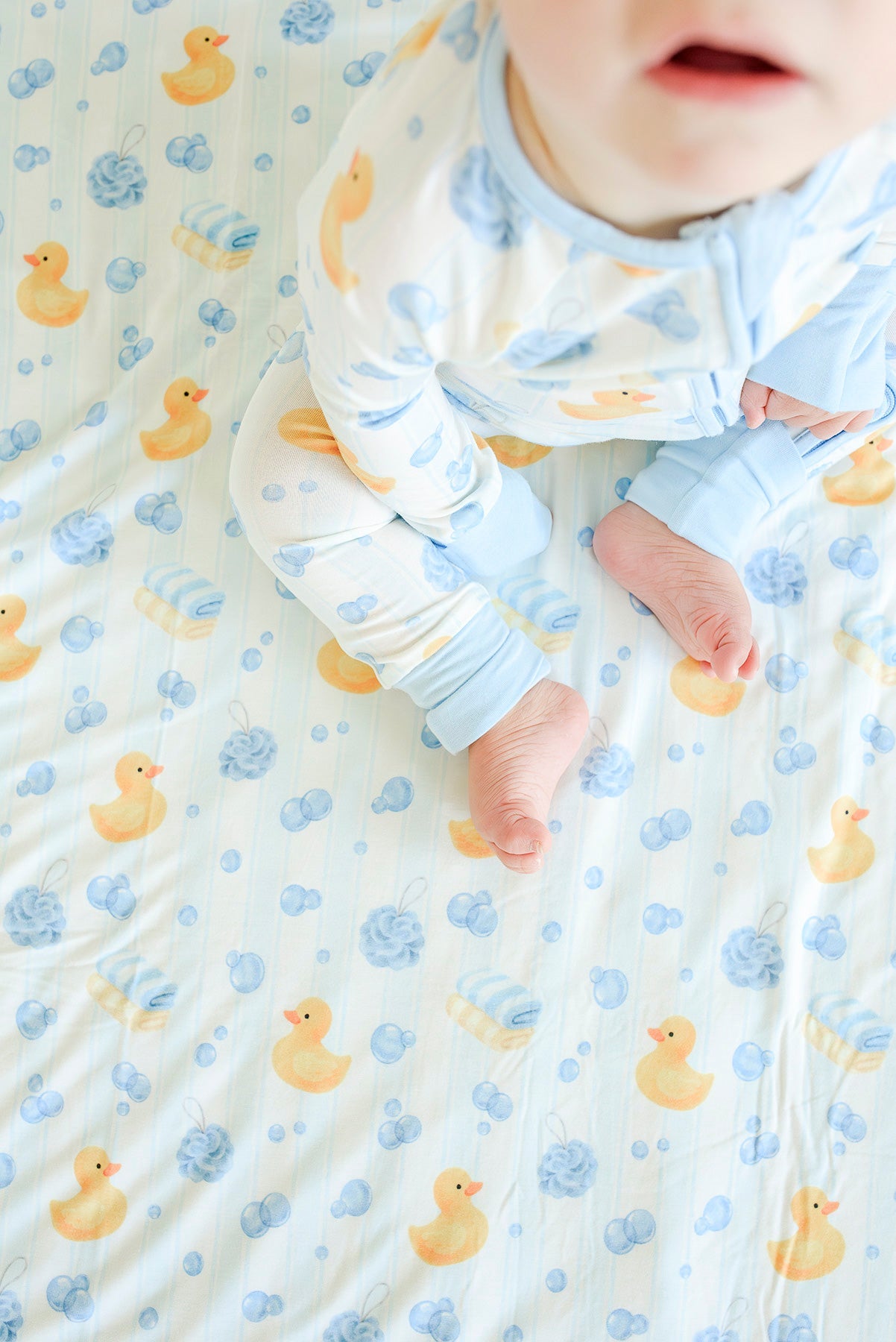 Double Sided Bamboo Blanket | Bubble Duckies Blue
