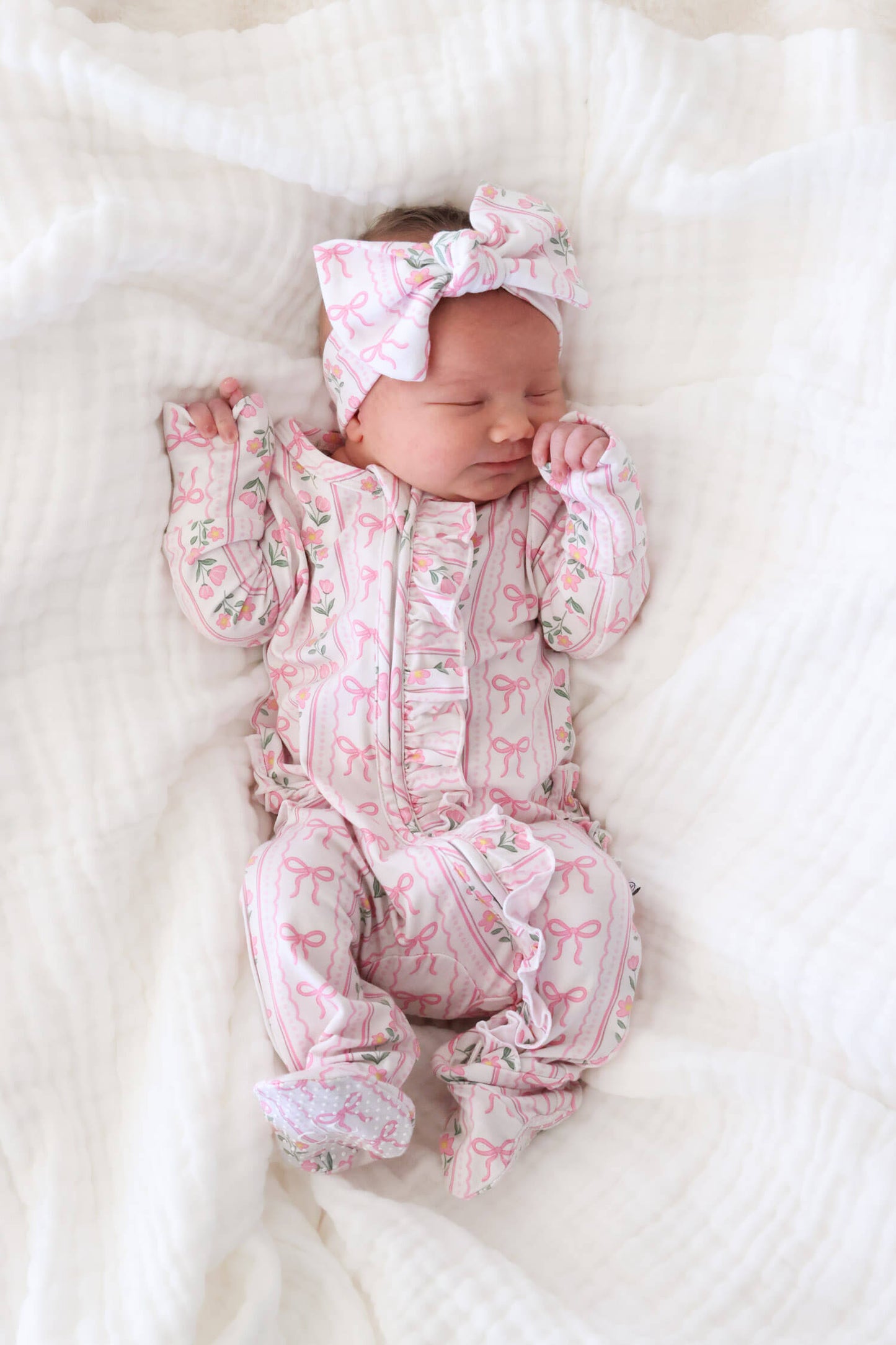 Knit Large Bow Headwrap | Coquette Garden