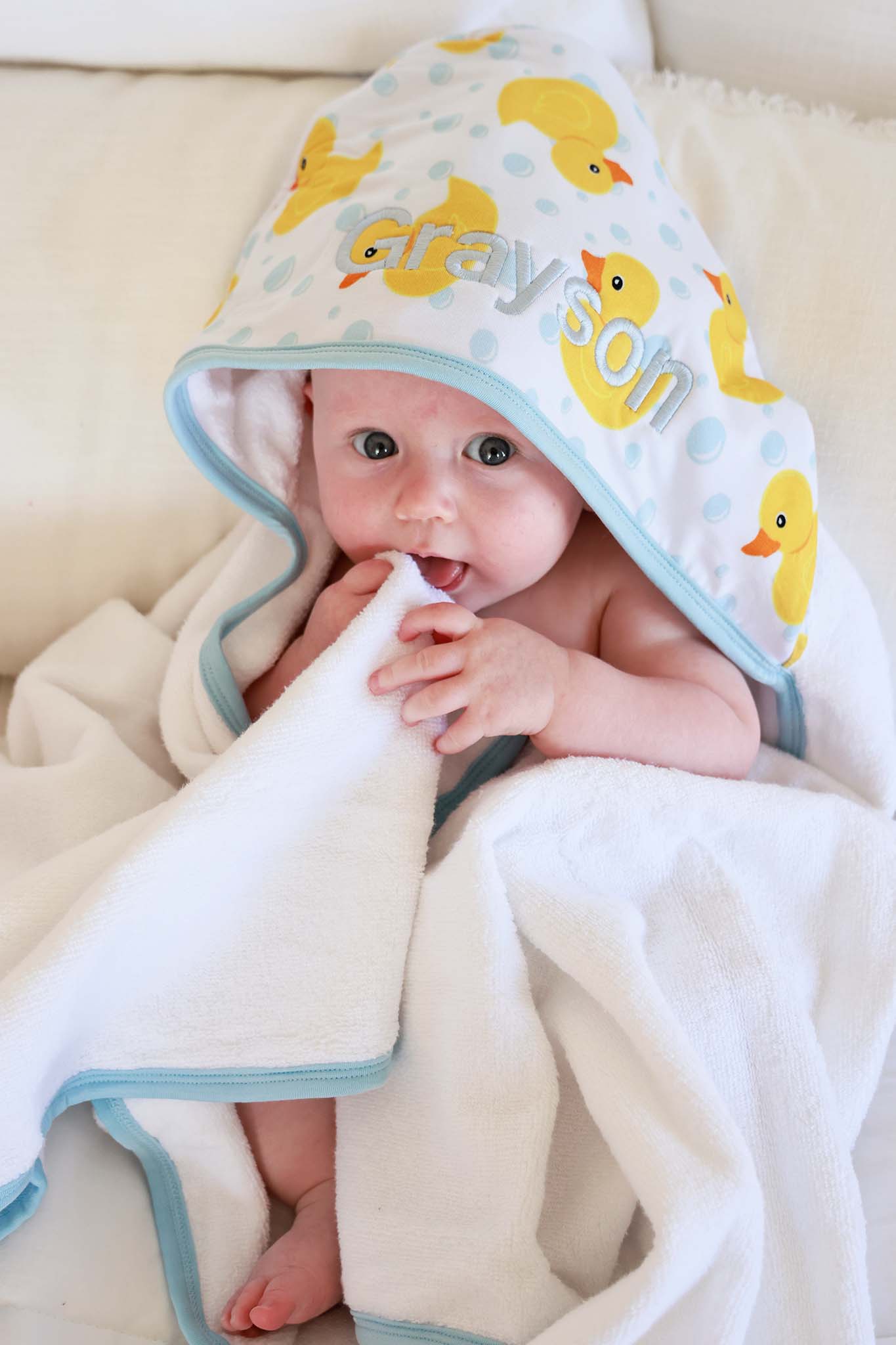 Embroidered Bamboo Hooded Towel | Rubber Ducks