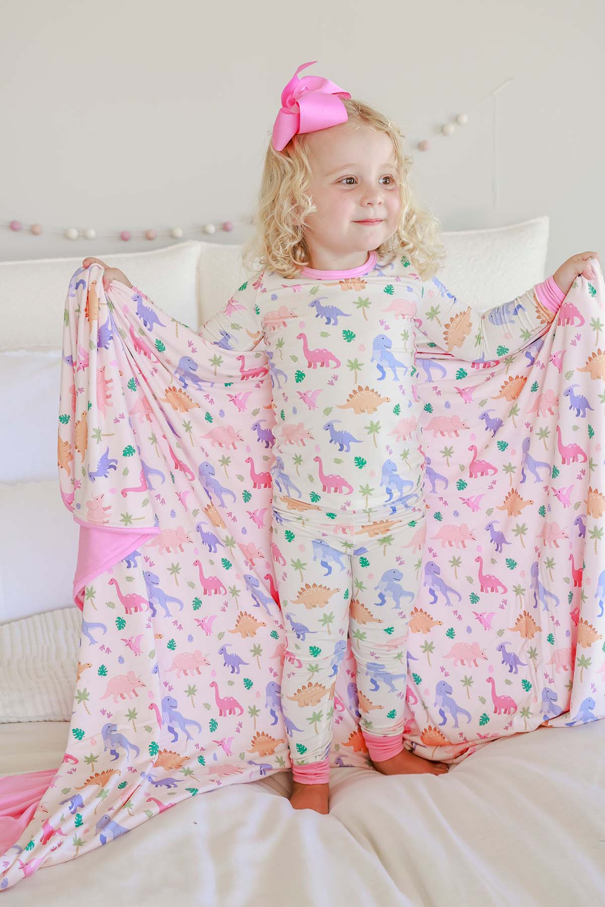 Double Sided Bamboo Blanket | Little Fossil Pink