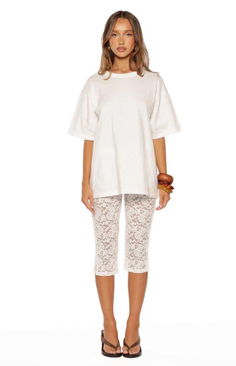 Lydia White Lace Mid Rise Capri Pants - PRE ORDER