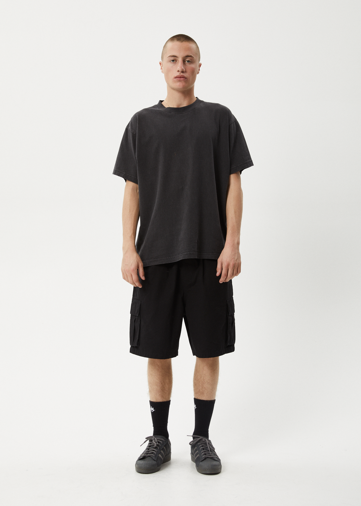 AFENDS Mens Ripped Out 98 - Oversized Cargo Short 20" - Black