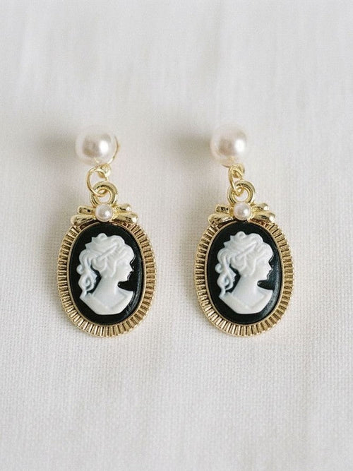 27 Vintage-Inspired Oval Pearl Drop Earrings