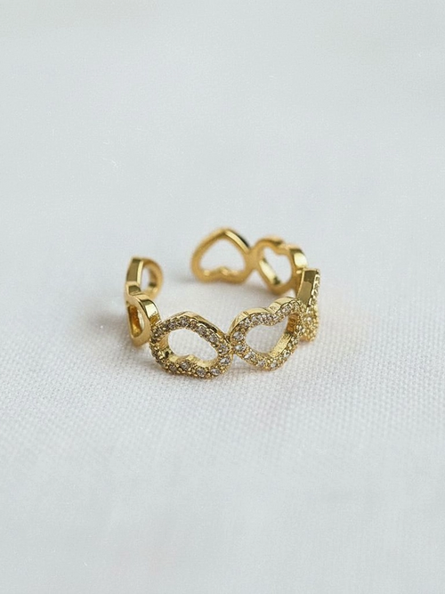 27 Heart Crystal Ring