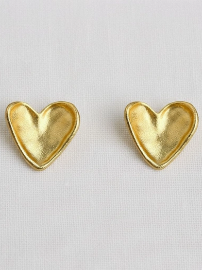 27 Heart Stud Earrings