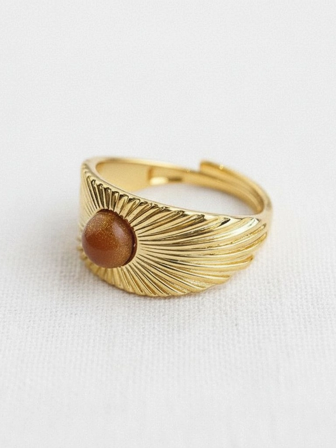 27 Chunky Circle Stone Ring