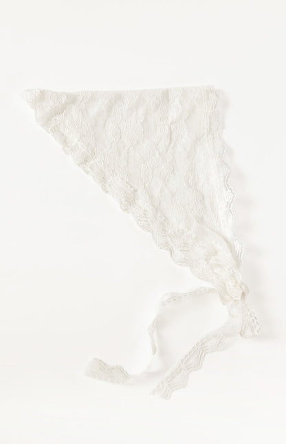 Priscille White Lace Triangle Scarf