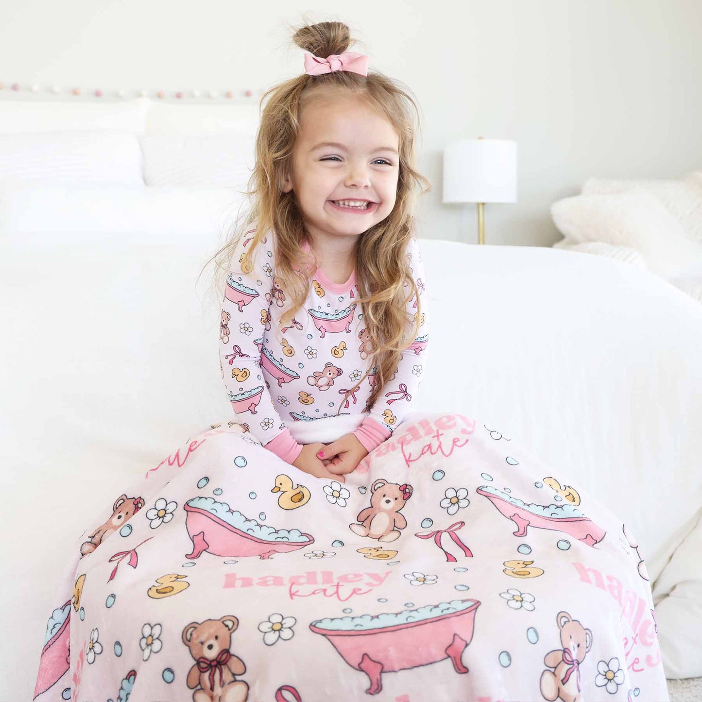 Bathtime Besties Personalized Kids Blanket | Pink