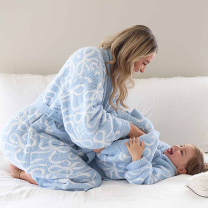 CuddleLane™ Adult Robe | Blue-tiful Bows