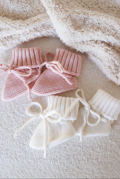 Knit Newborn Bow Booties