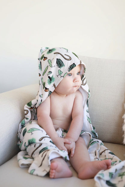 Embroidered Bamboo Hooded Towel | Tackle Box