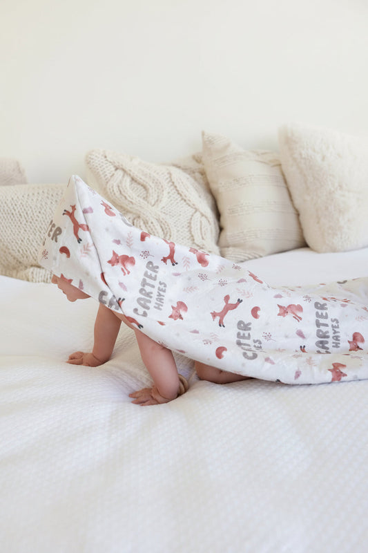 Personalized Hooded Towel | Red Fox Run