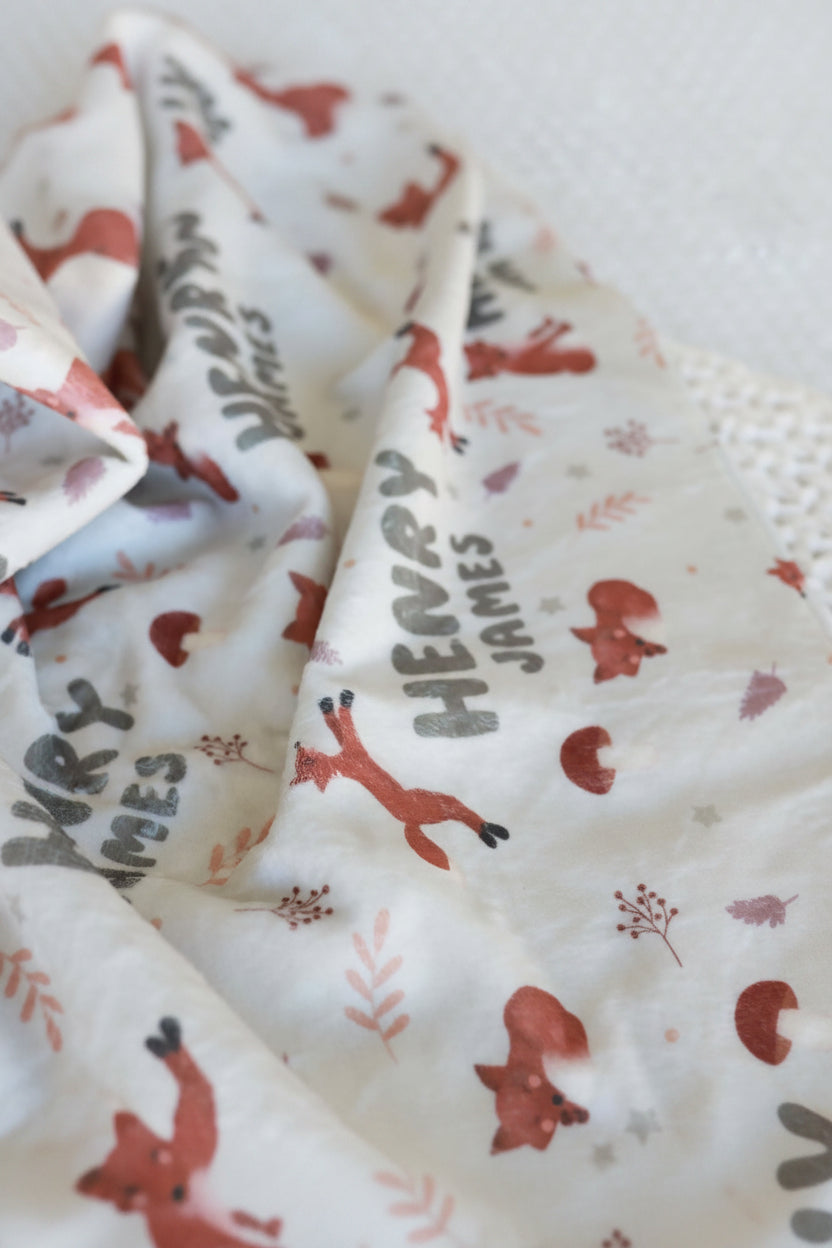 Personalized Hooded Towel | Red Fox Run
