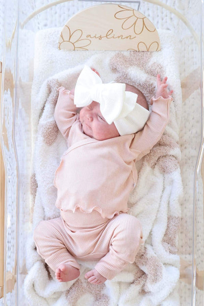 Large Waffle Knit Bow | White
