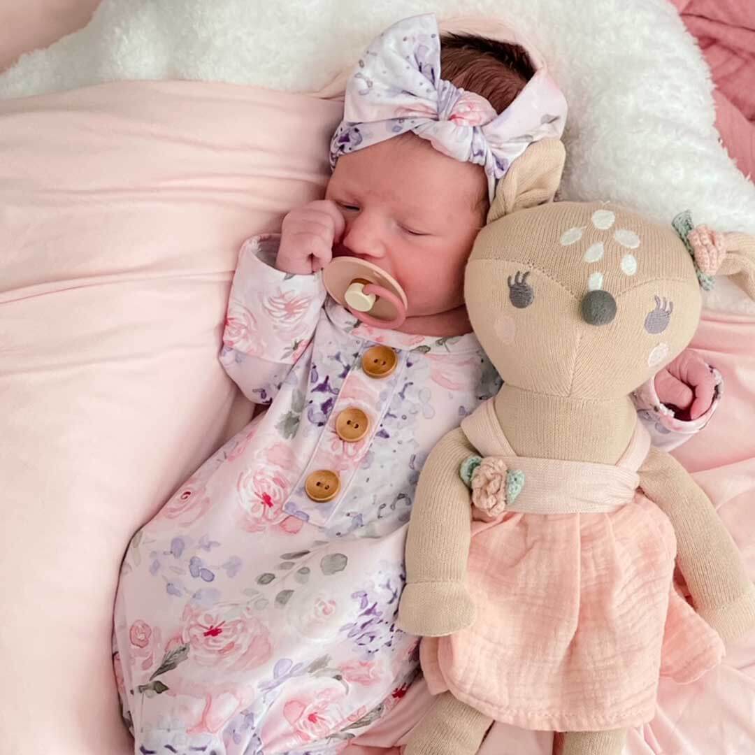 Henlee's Hydrangea Newborn Baby Knot Gown & Hat Set