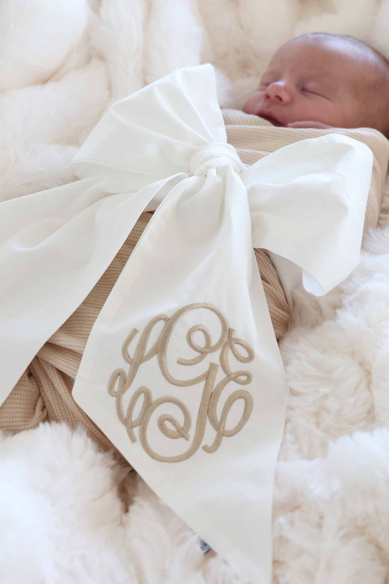 Personalized Newborn Bow Sash | Ivory