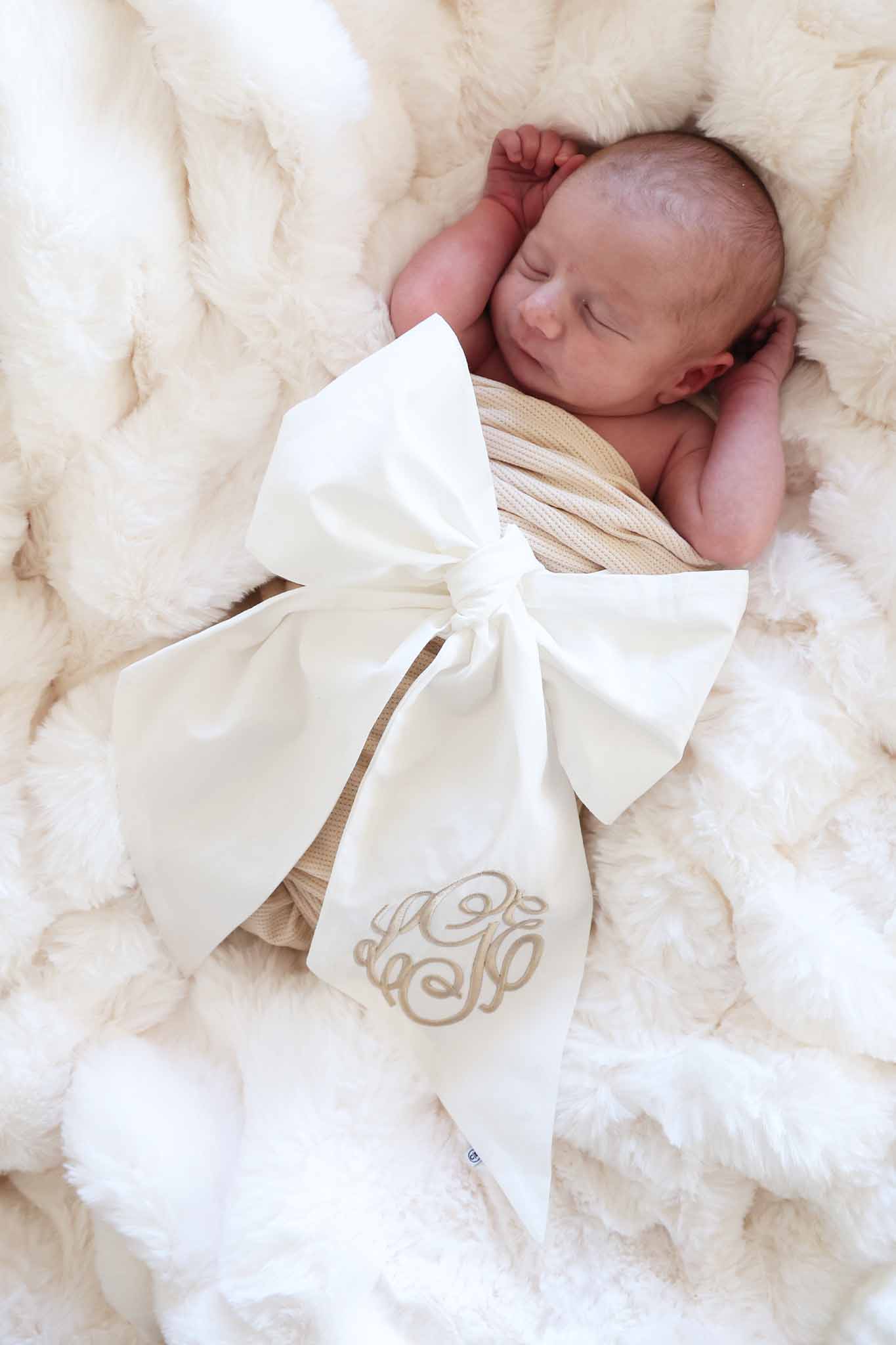 Personalized Newborn Bow Sash | Ivory