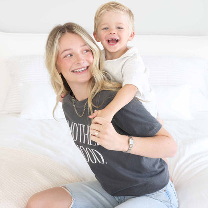 Motherhood Graphic Tee | Pepper