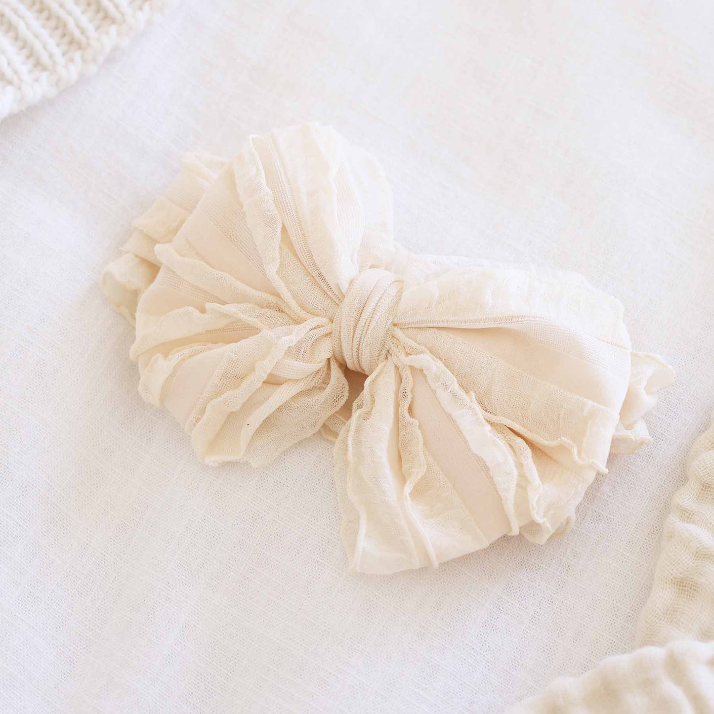 Large Ruffle Knit Bow | Pinks