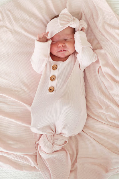 Pearl Pink Bamboo Waffle Newborn Baby Knot Gown & Hat Set