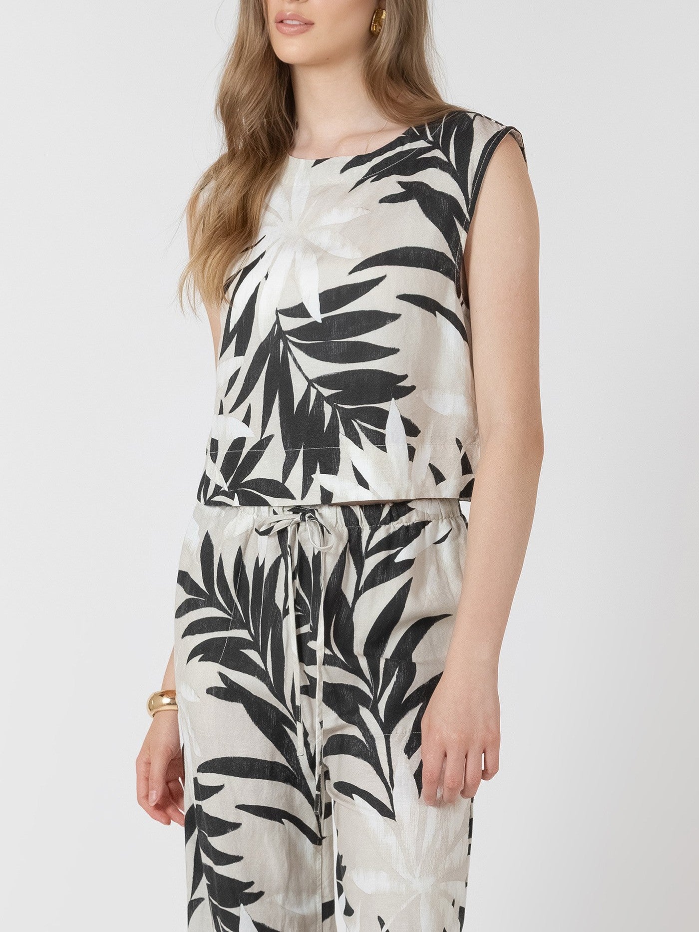 BLACK TAPE Button Back Printed Top