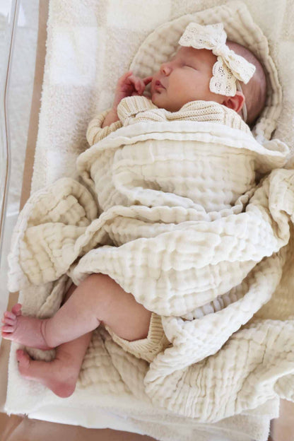 Organic Cotton Gauze Swaddle Blanket | Vanilla