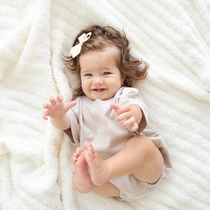 CuddleLane™ Luxe Blankets | Ivory