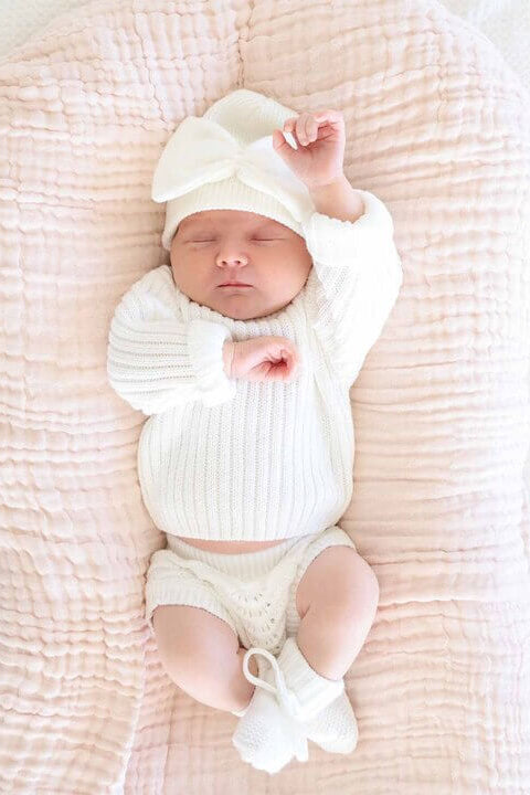 Knit Newborn Bow Booties | Light Ivory
